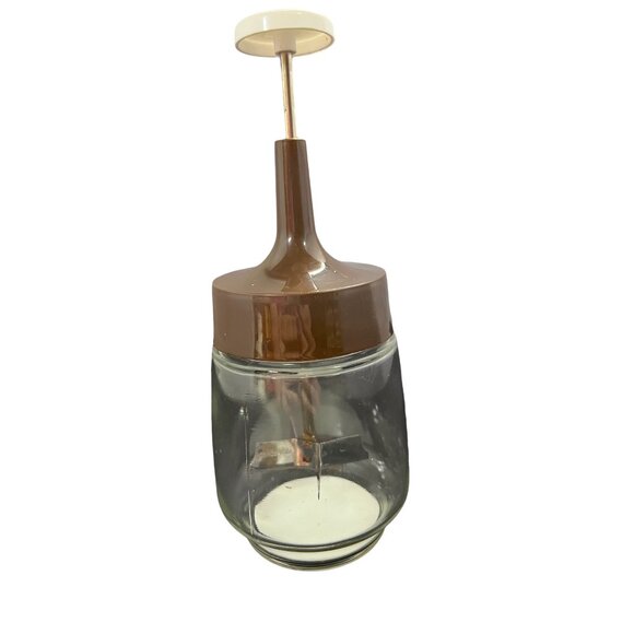 Vintage Gemco U.S.A. Glass Food Nut With Brown Lid & Hand Plunger - Picture 3 of 4